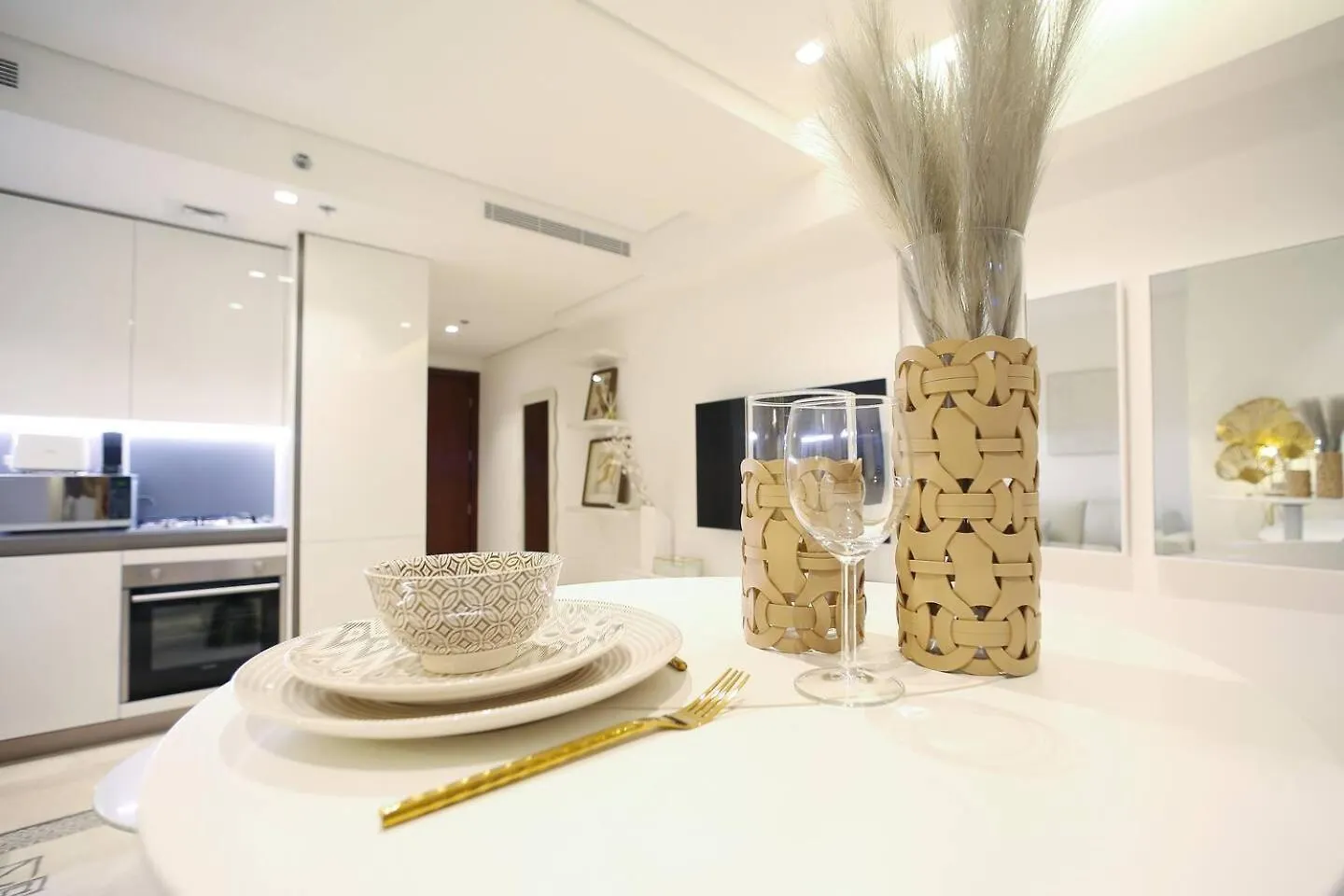Glamorous Studio! Walk To Burj Khalifasleep 3! Dubai 0*,  United Arab Emirates
